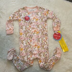 Magnetic Me As the Leaves Turn Modal Magnetic Footie